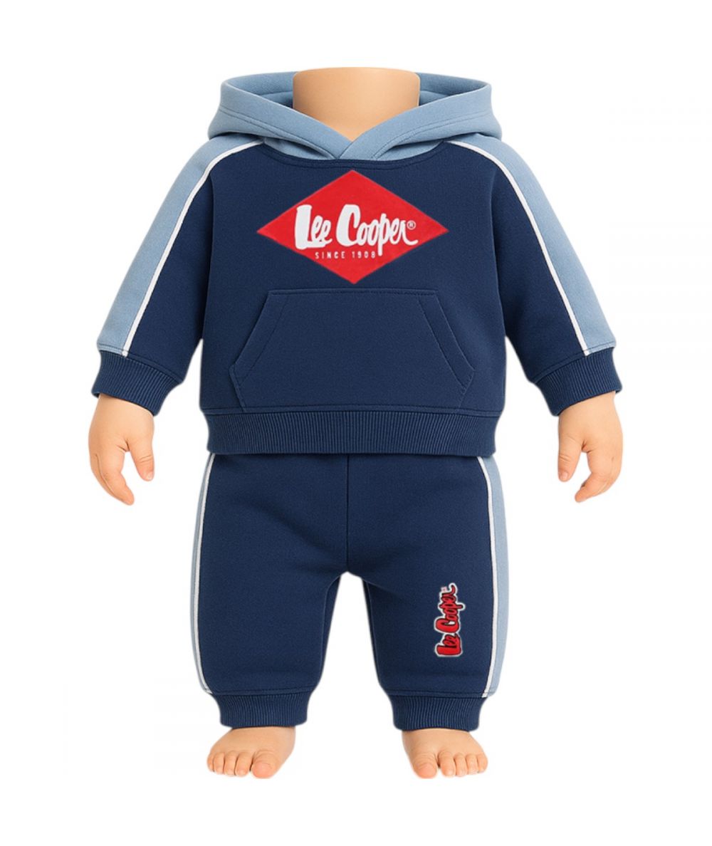 Jogging Lee Cooper